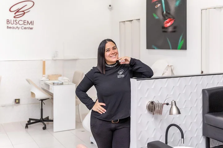 BUSCEMI BEAUTY GINZO DE LIMA (1)