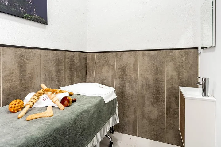 BUSCEMI BEAUTY GINZO DE LIMA (4)